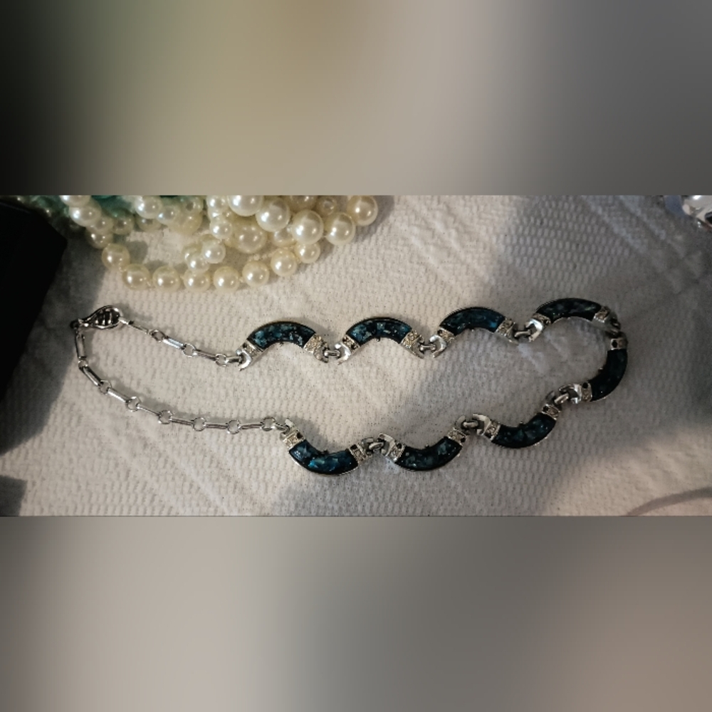 VINTAGE Coro 1950's Rhinestone Thermoset Lucite Necklace 16" Inches Long - Picture 10 of 15